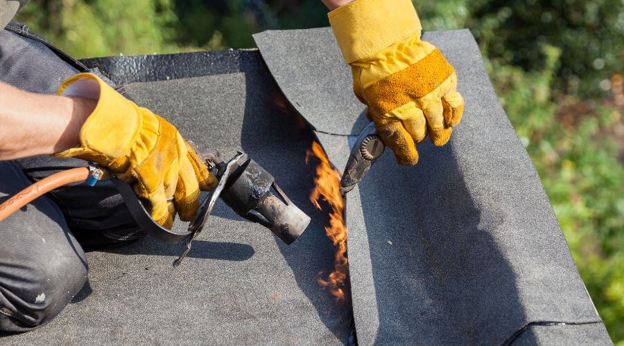 Professional flood damage restoration services in Maple Mount, KY